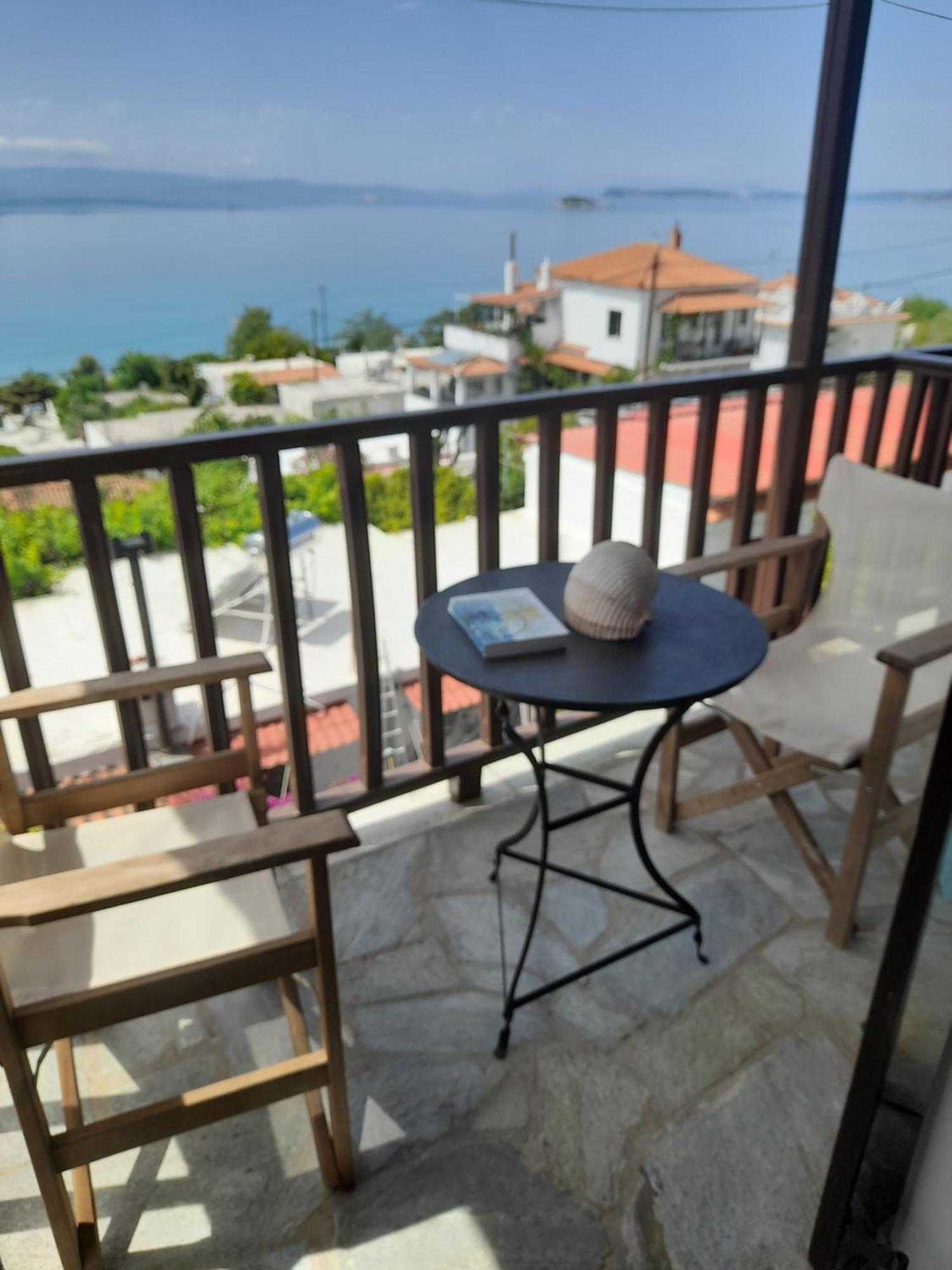 Lilian Beachfront Apartments Neo Klima Exterior foto